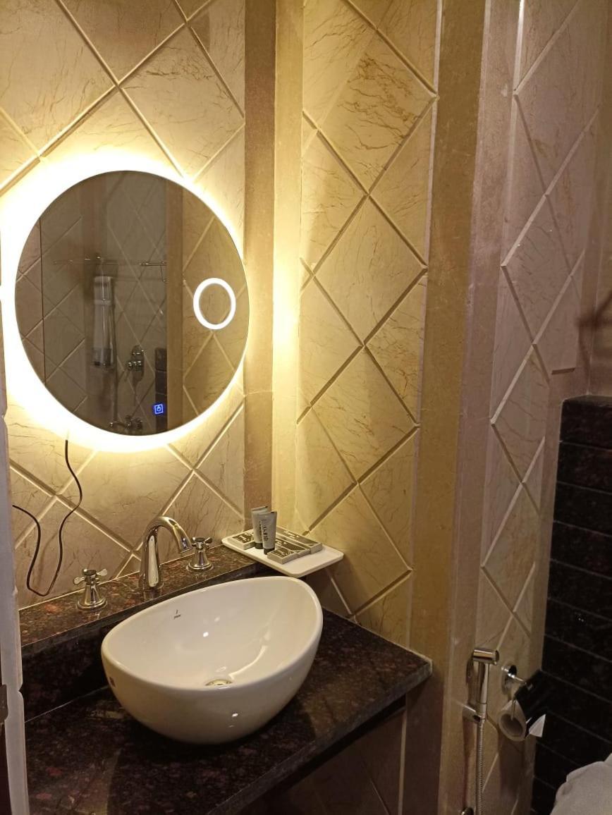 Hotel Vivaan Regency Haridwār Εξωτερικό φωτογραφία